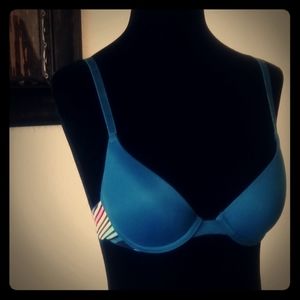 PINK Victoria's Secret Bra 30B